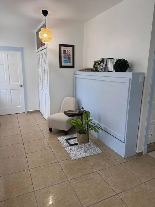 דירות אגואדילה Ramey Loft 3 פוארטו ריקו